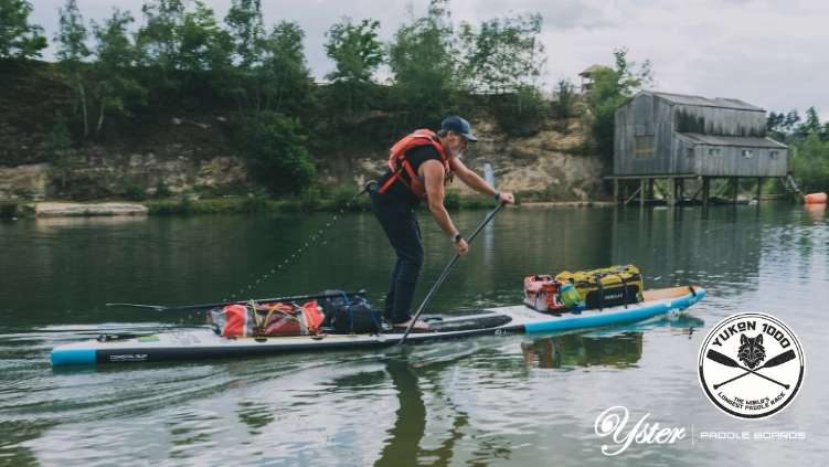 Stand Up Paddling Touring